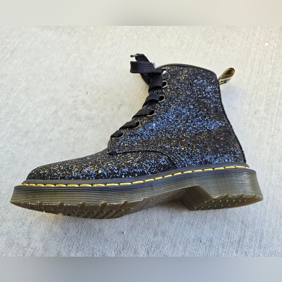 ISO Right Shoe or Sell Left, 7 - Picture 6 of 9